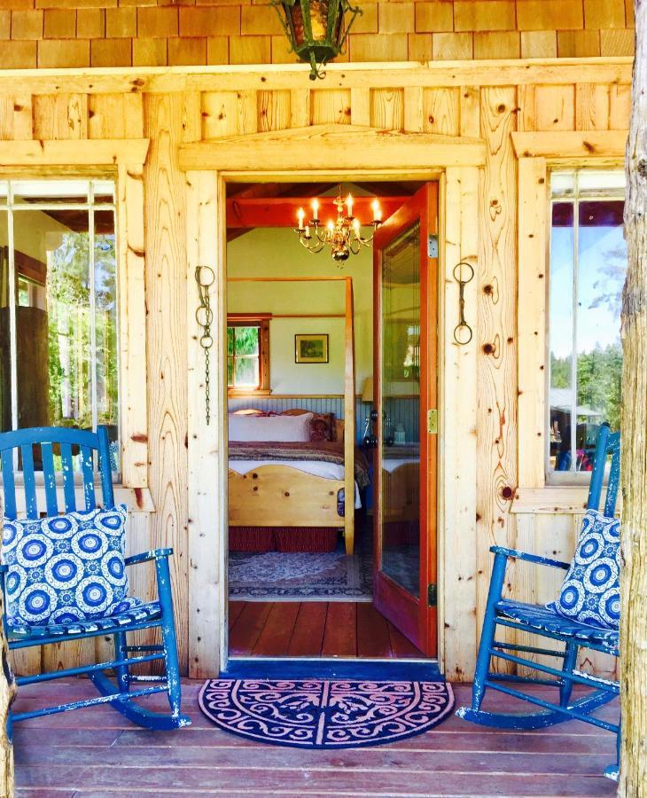 Bond Ranch Retreat Guest house