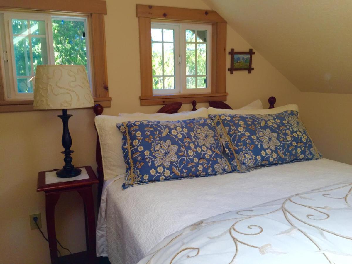 Bond Ranch Retreat Guest house