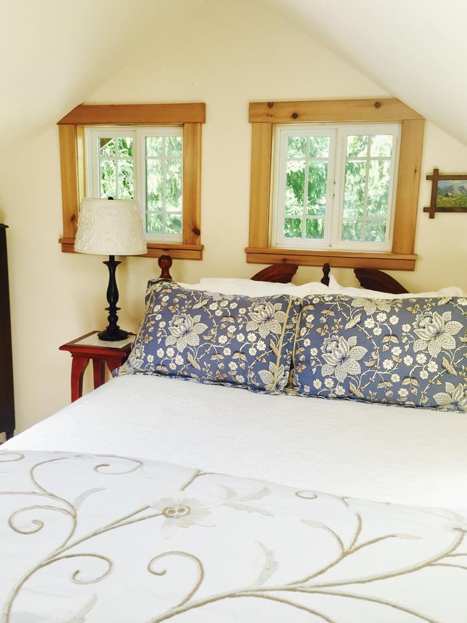 Guest house Bond Ranch Retreat 2*